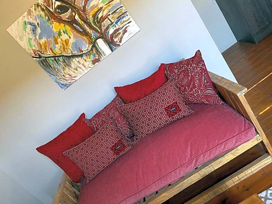 Klein Karoo Game Lodge