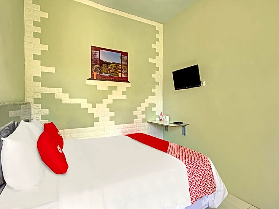 Hotel O Villa Inn App Trawas Bintaro Syariah