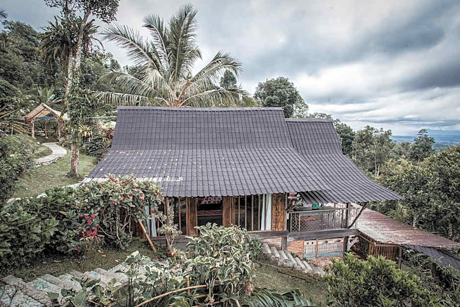 Batukaru Coffee Estate