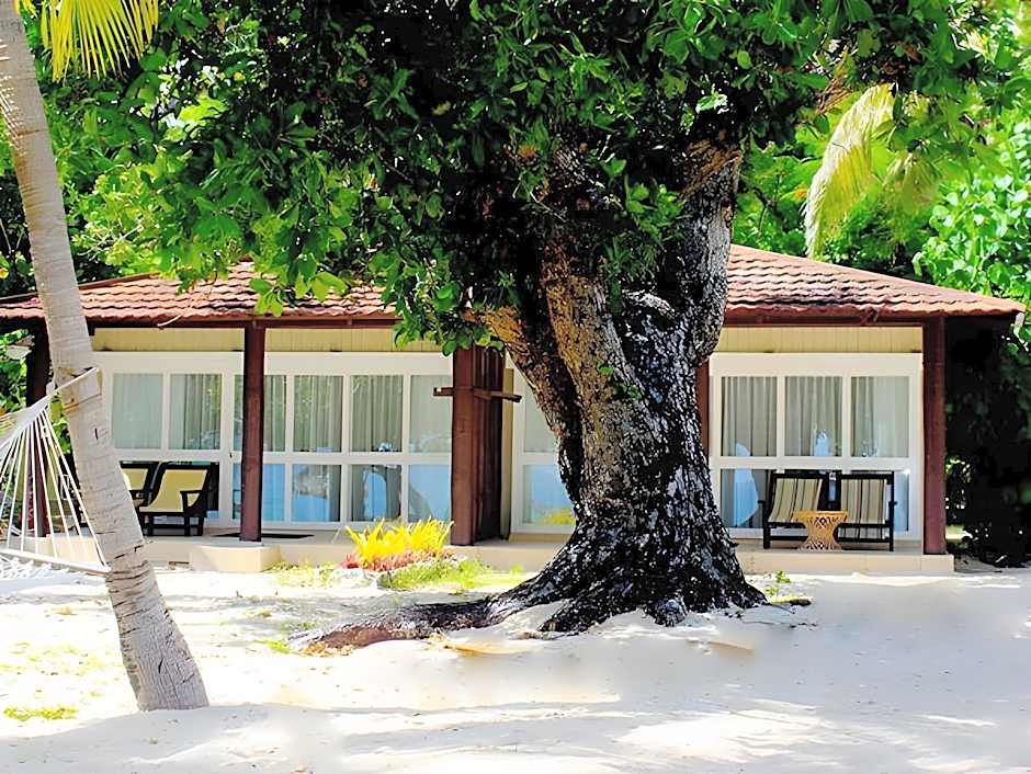 Nakelo Treasure Island Resort & Spa