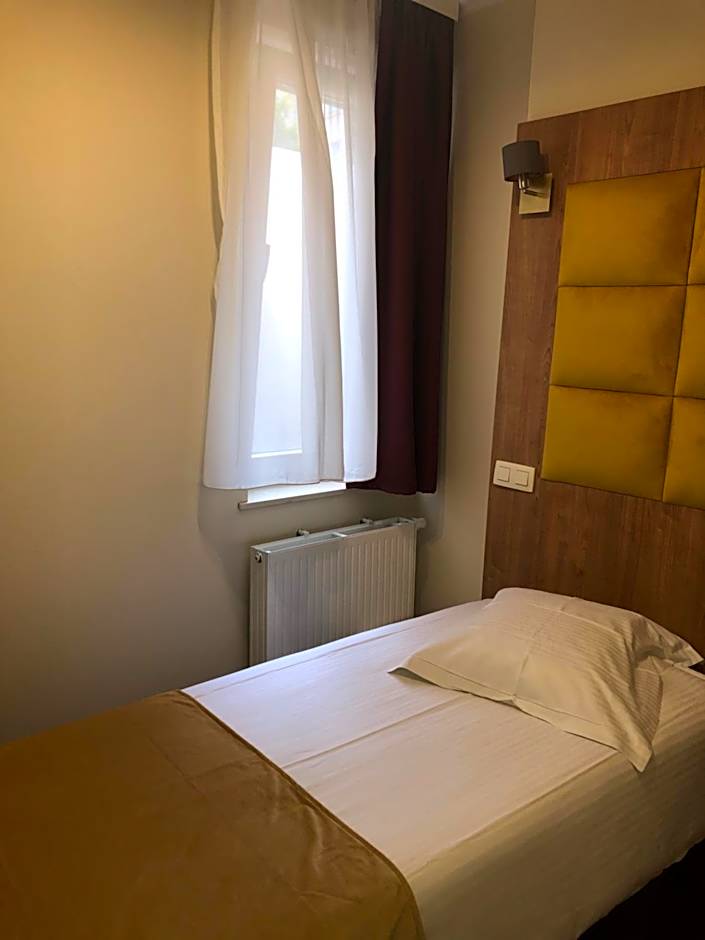 Sun Hotel