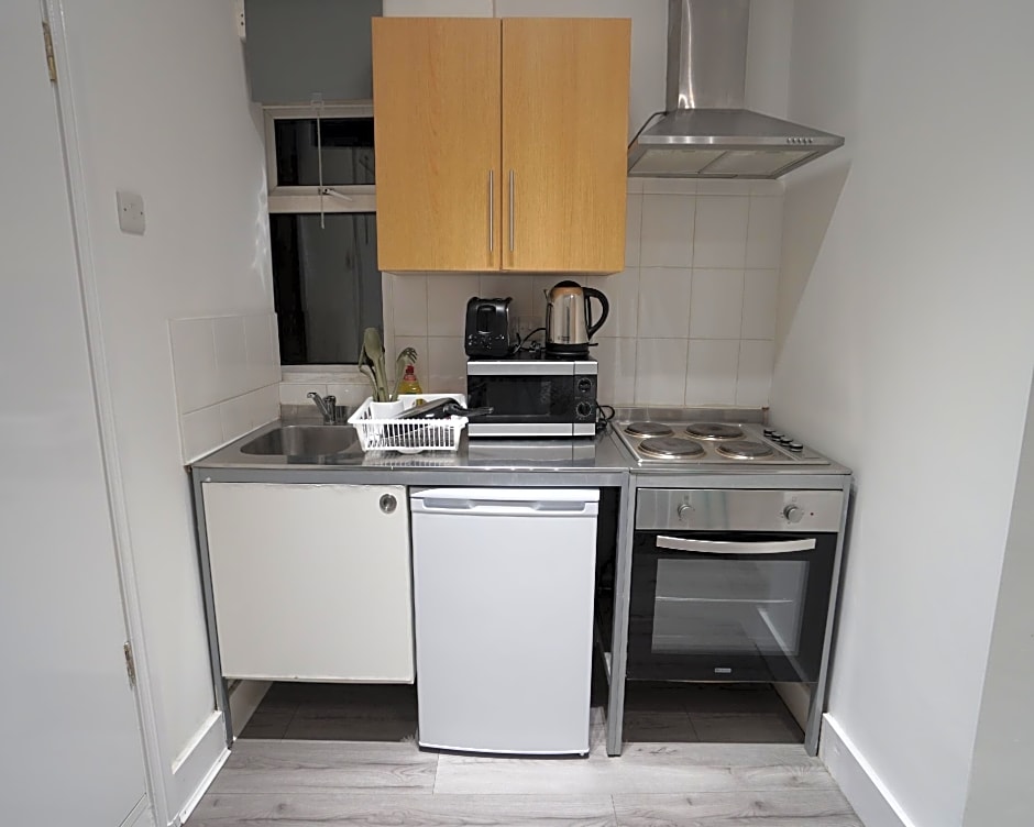 London Queens Apartments