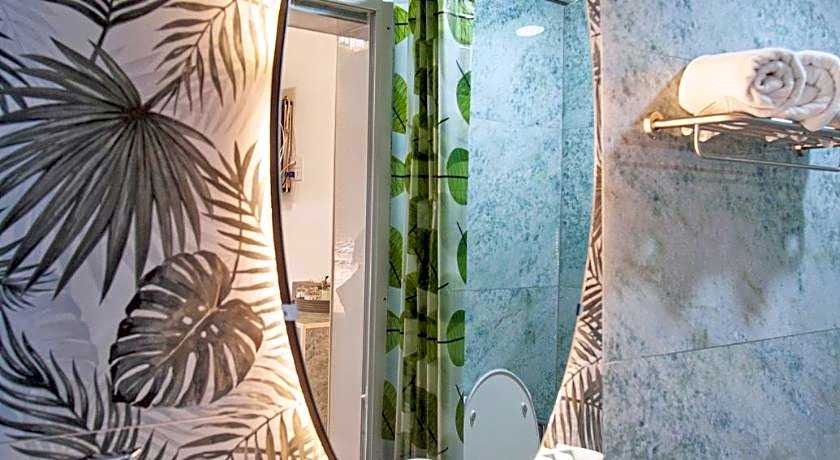 Palm Sweet Hotel