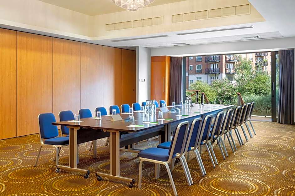 Holiday Inn London Brentford Lock By IHG
