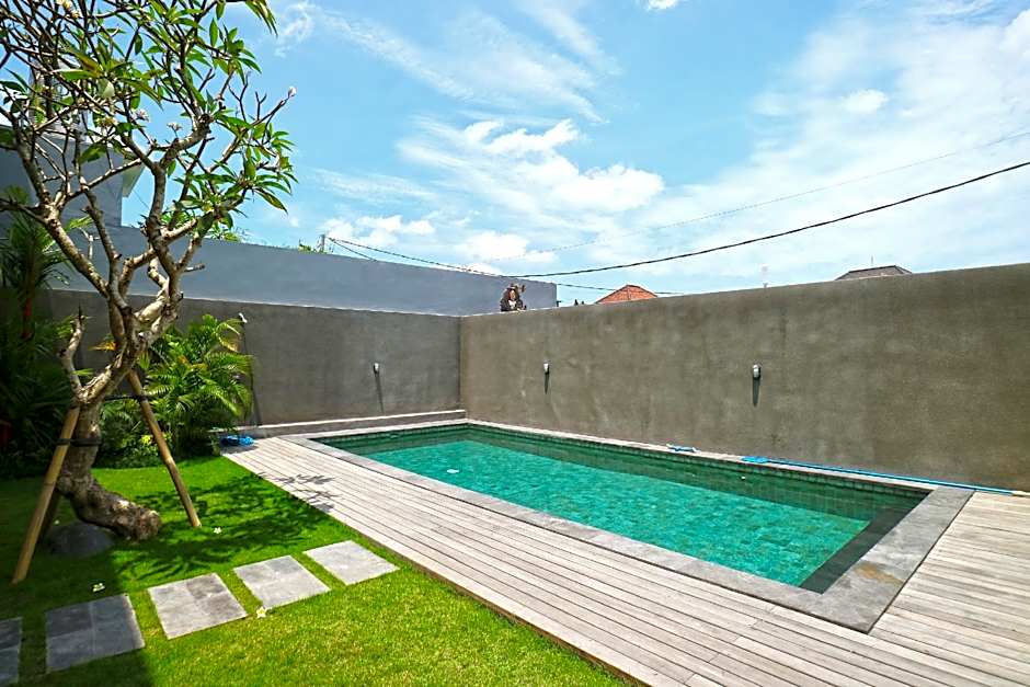 Lotus Bali Guest House – Canggu, CO