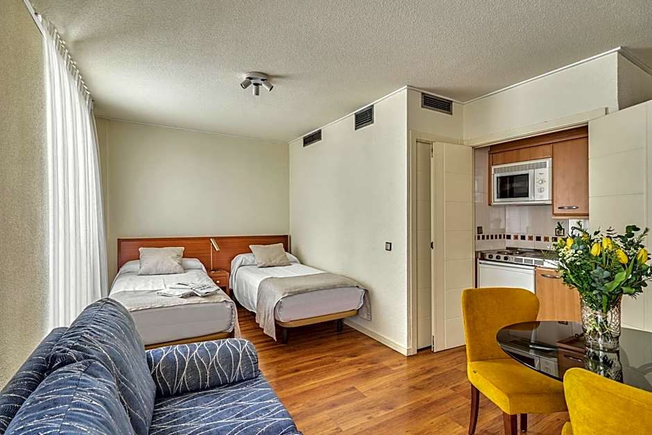 Apartamentos Juan Bravo