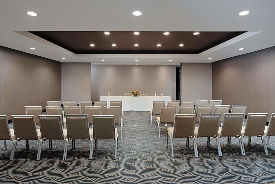 Embassy Suites By Hilton Santo Domingo