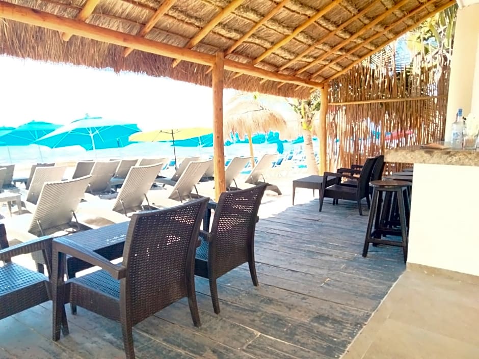 Playa Maya by MIJ - Beachfront Hotel