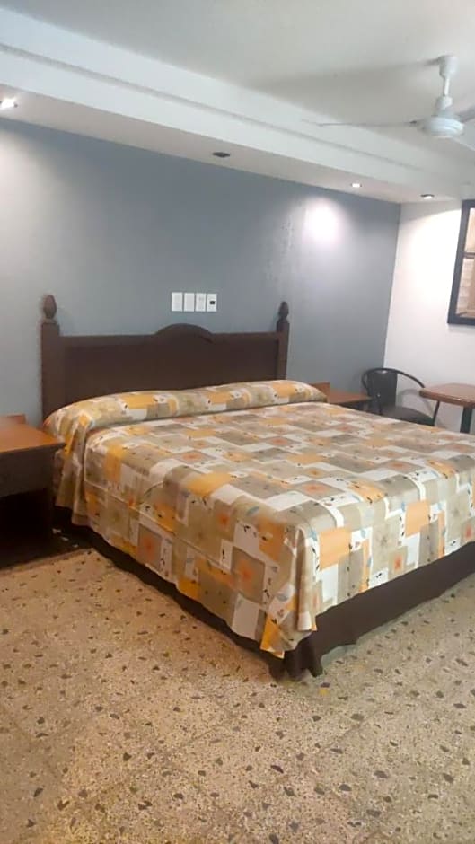 Hotel Habana