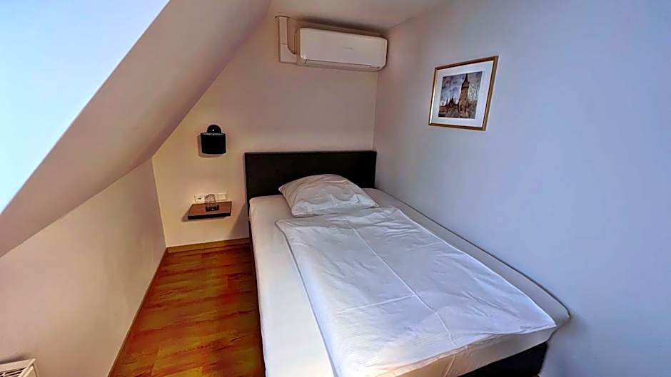 Hotel Zu den Drei Kronen
