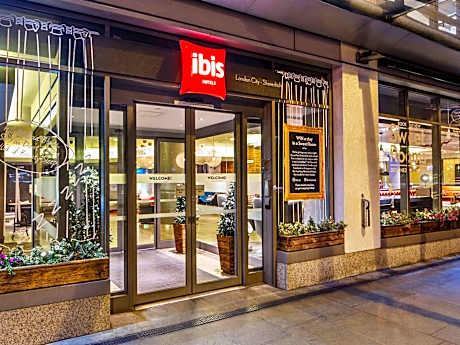 Ibis London City