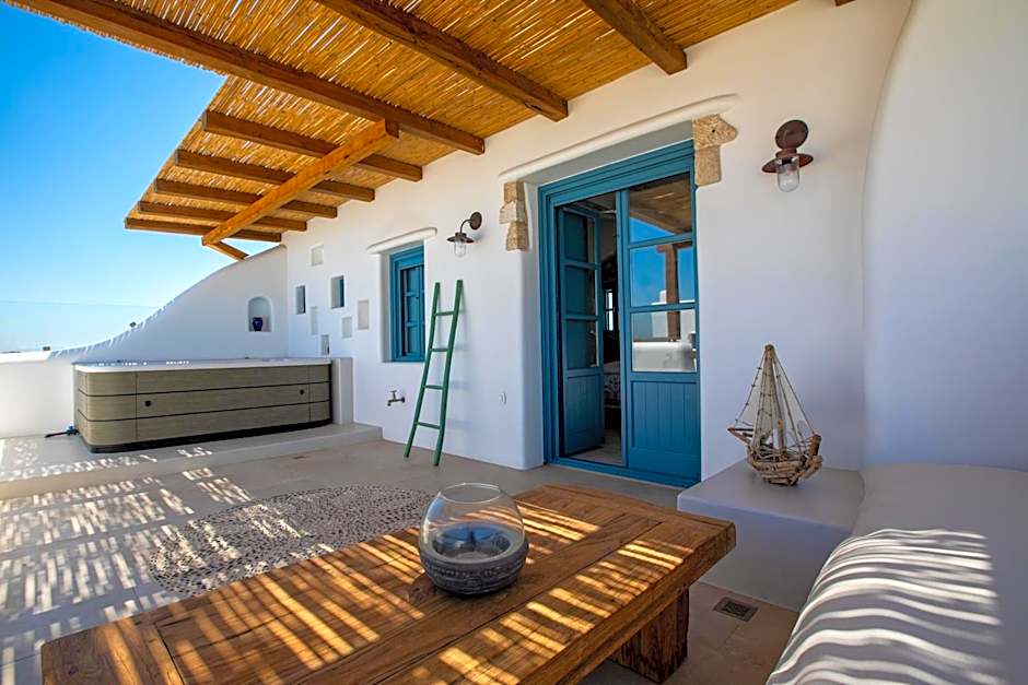 Blue Pearls-Adults Only Luxury Suites