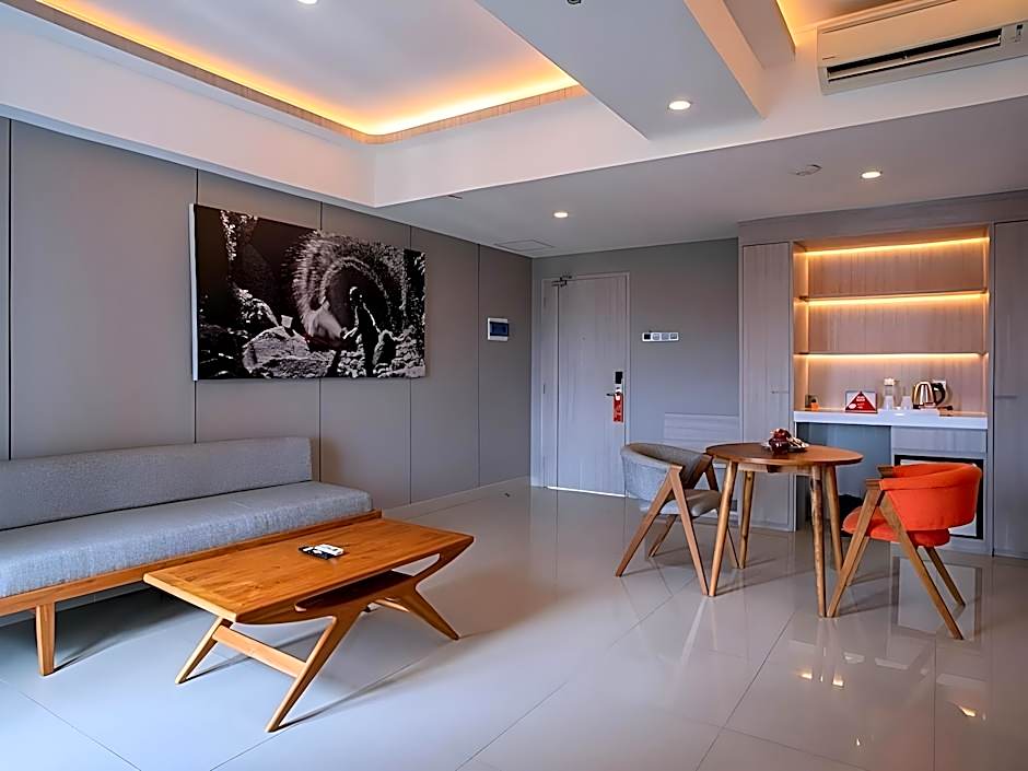 HOTEL and RESIDENCES Riverview Kuta - Bali (Associated HARRIS)