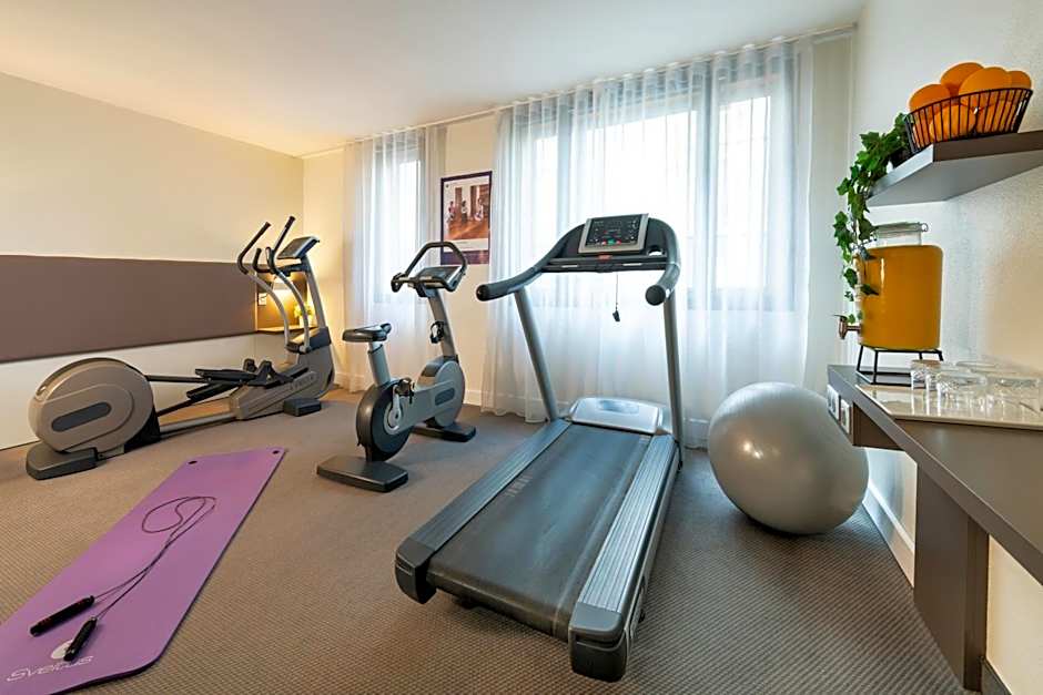 Novotel Suites Paris CDG Airport Villepinte