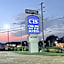COLLINS INN & SUITES