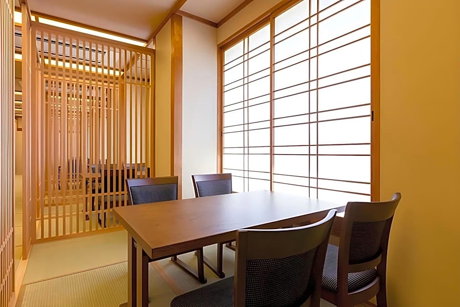 Ryokan Oomuraya