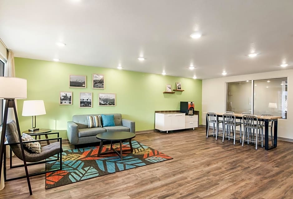 WoodSpring Suites Thornton-North Denver