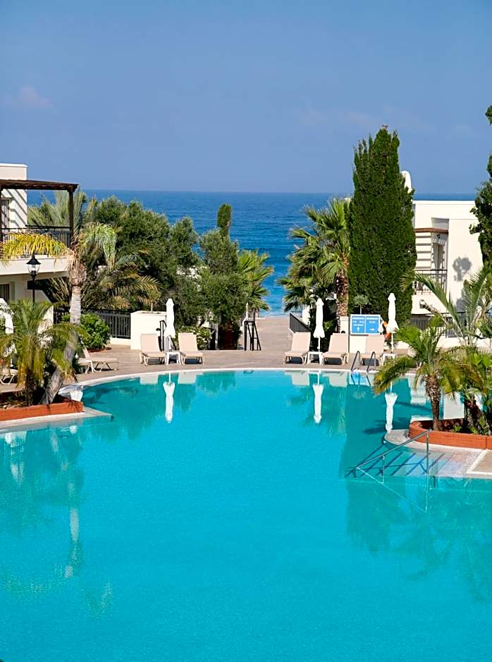 Louis Paphos Breeze