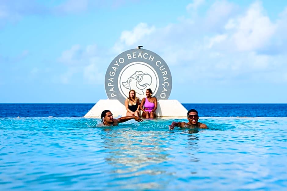 Papagayo Beach Hotel