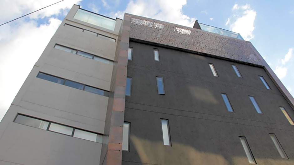 Hotel 47 Medellin Street