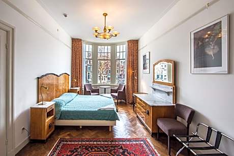 Family Suite - Canal View