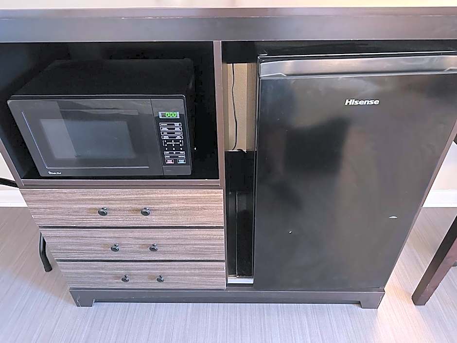 Super 8 by Wyndham Ocean Springs Biloxi