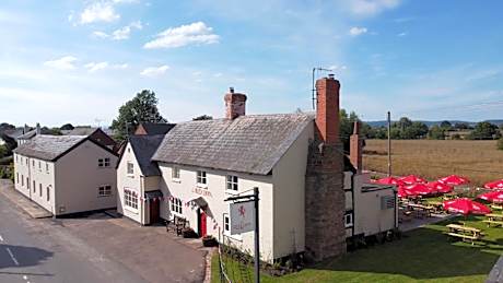 The Red Lion, Madley