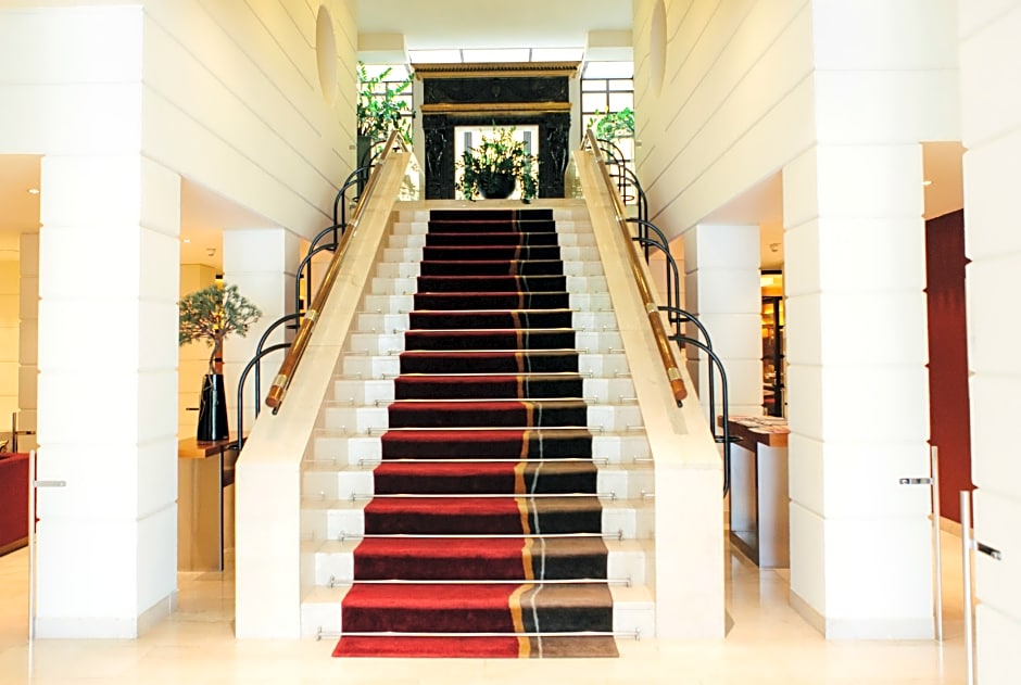 Miiro Palais Rudolf NEW OPENING	