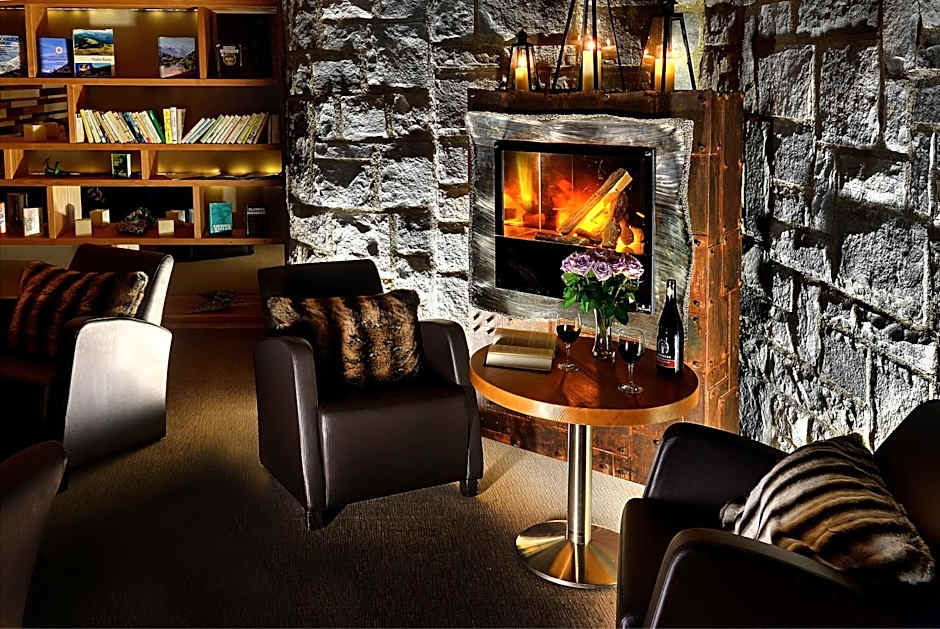 Noc na Chopku, Rotunda