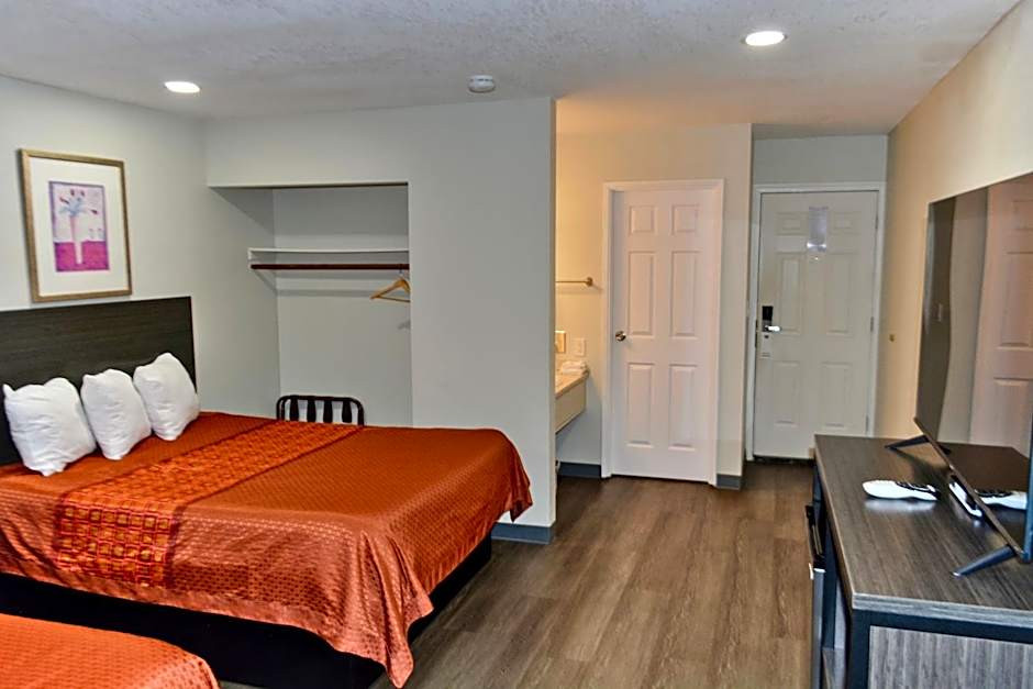 Maverick Motel - Modern Renovated Motel
