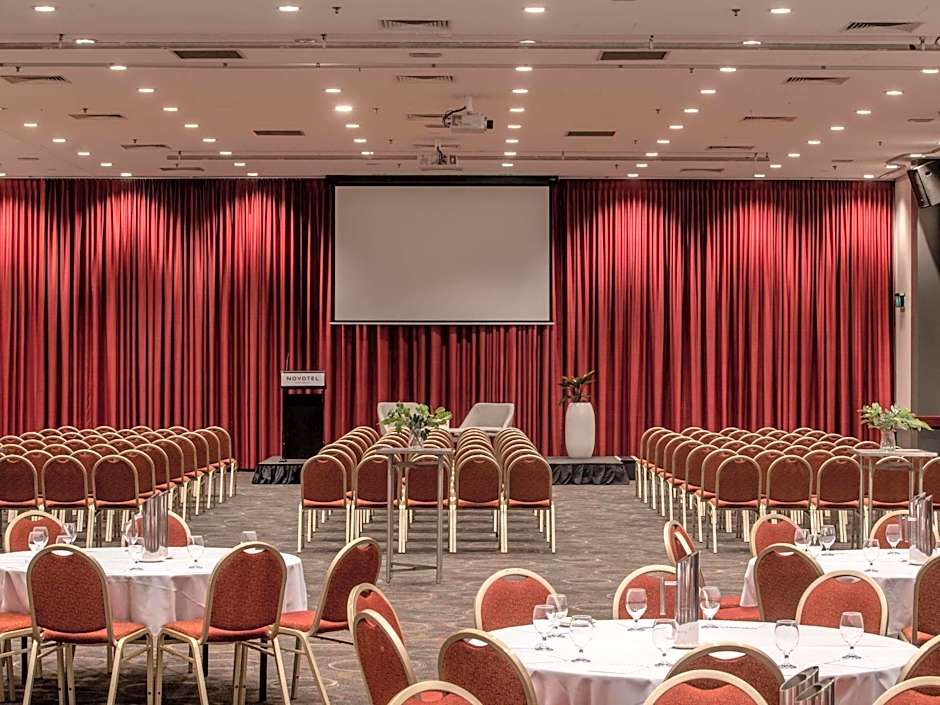 Novotel Langley Perth