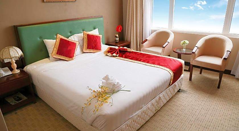 Ninh Kieu Fortuneland Hotel