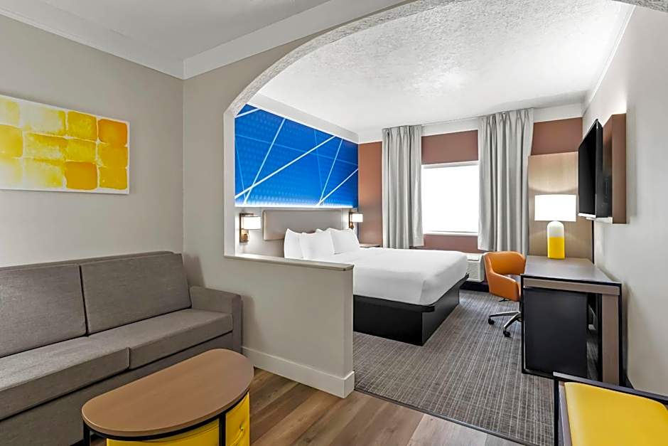 Comfort Suites Clackamas