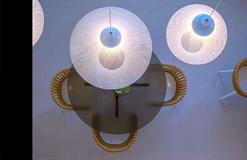 Talè Restaurant & Suite