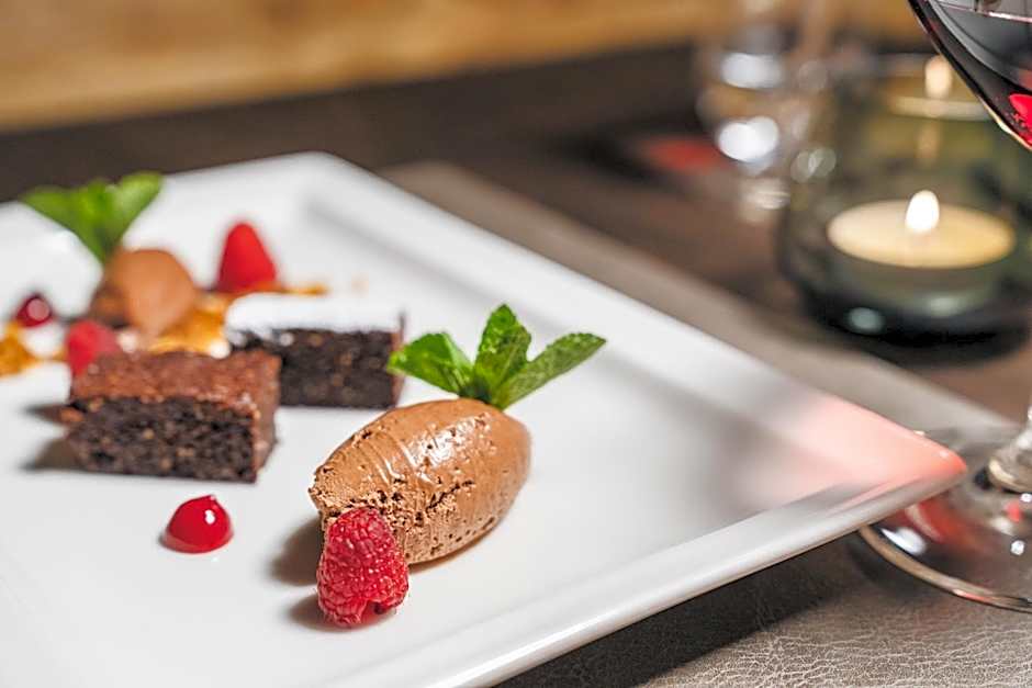 ARPURIA l 4 Star Superior l Adults Only