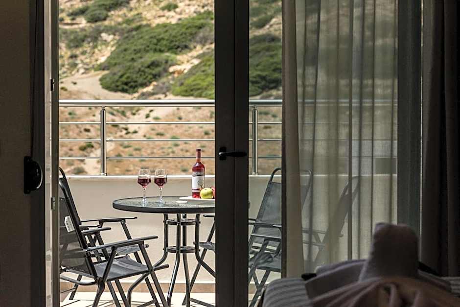 Matala Bay Hotel & Apartments