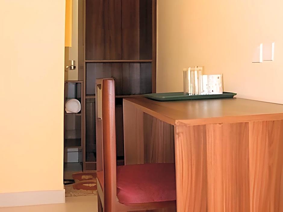 Le Cactus Guest House