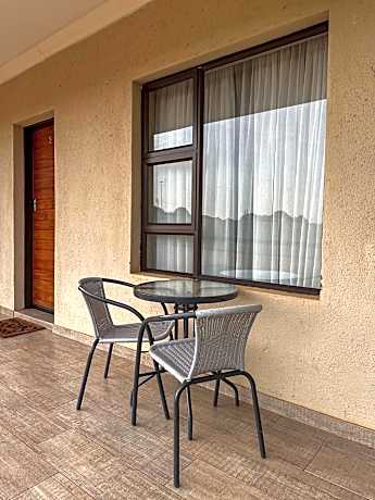 AndriMat Roadside Guest Lodge