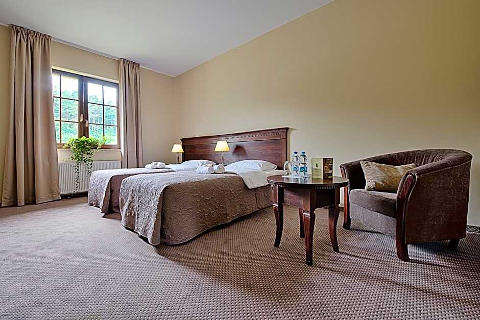 ForRest Hotel & Restaurant