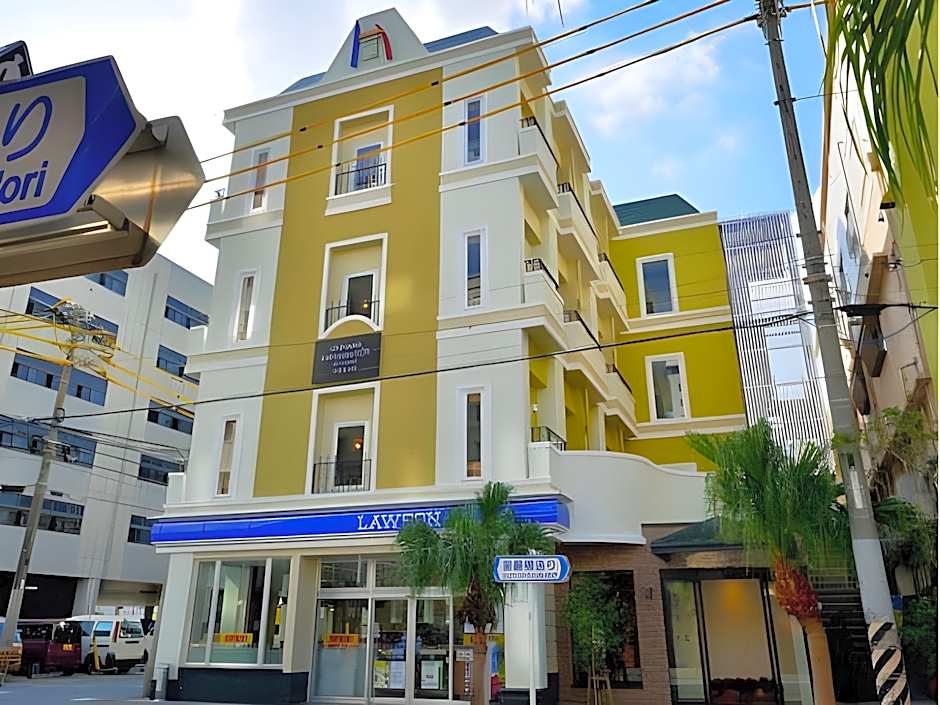 Okinawa Kariyushi Lch Izumizaki Kenchomae Hotel