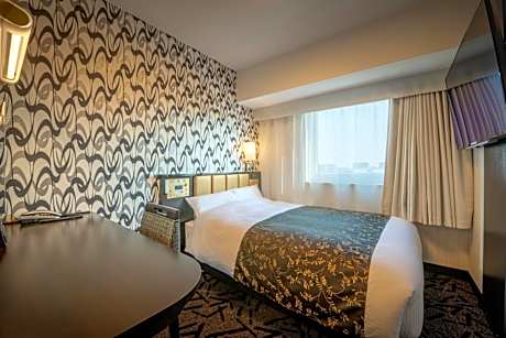 Single Room - Non-Smoking