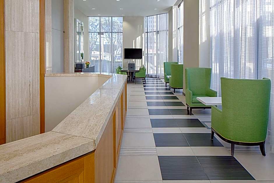 DoubleTree By Hilton Houston Greenway Plaza