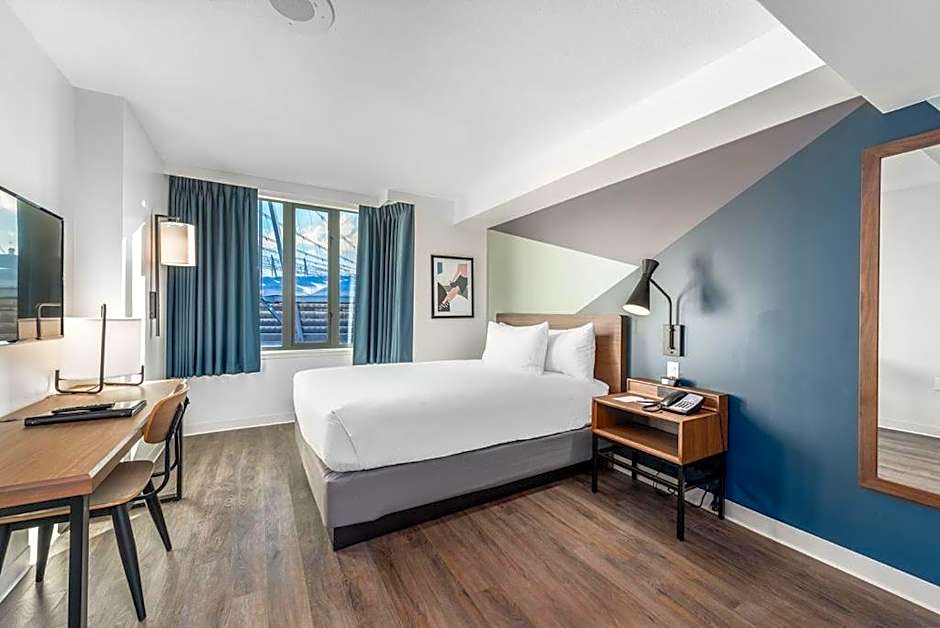 YWCA Hotel Vancouver