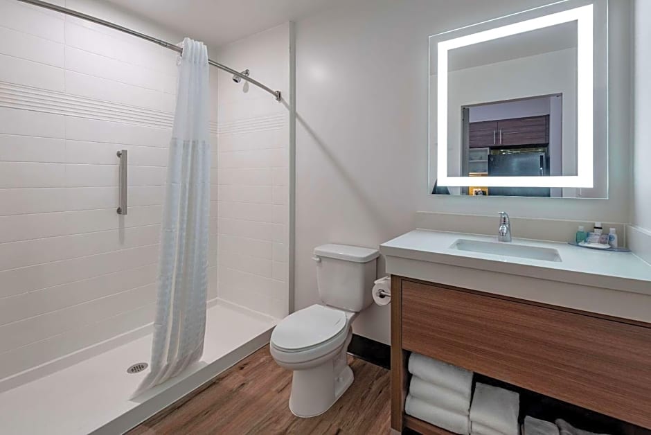 MainStay Suites Colorado Springs East - Medical Center Area