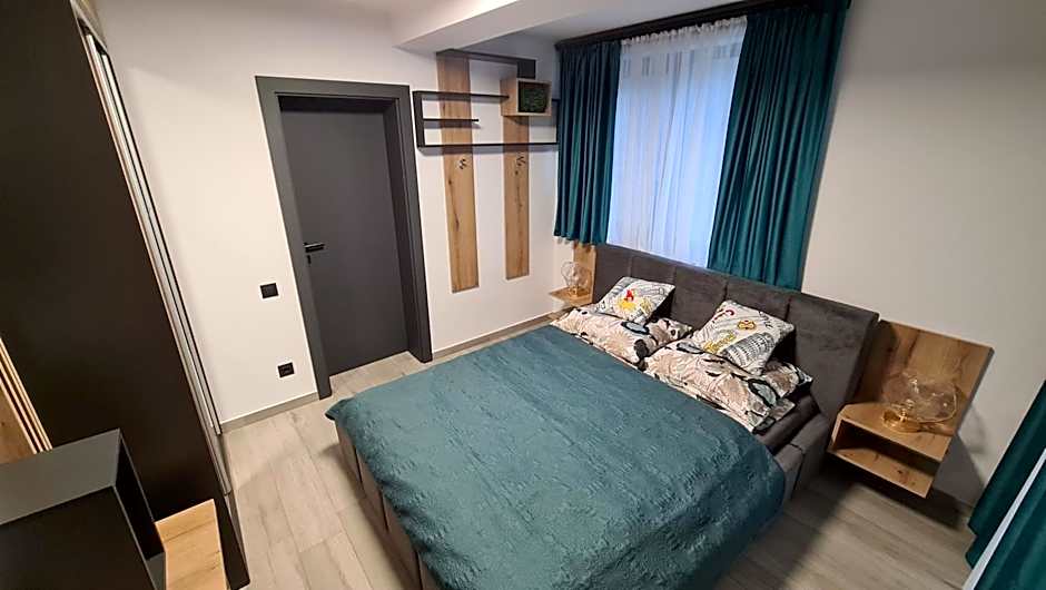 Complex Lunlo Village