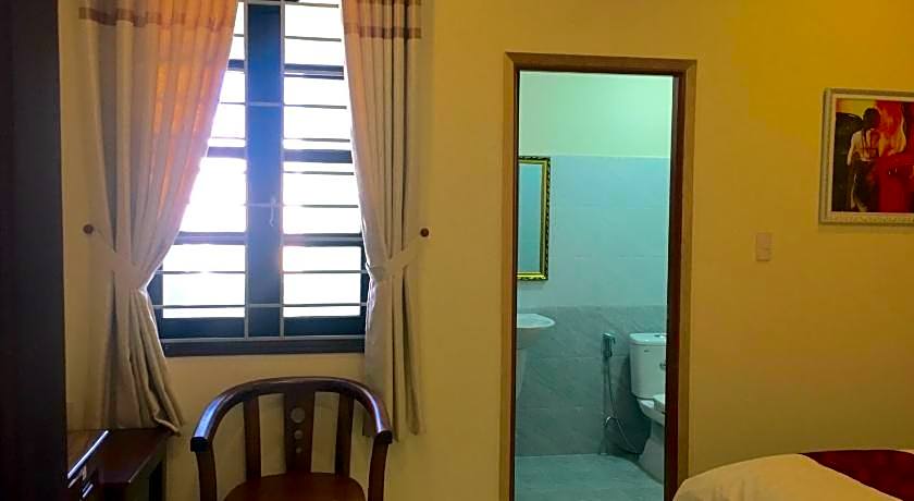 Huy Hoang Hotel - Tan Binh