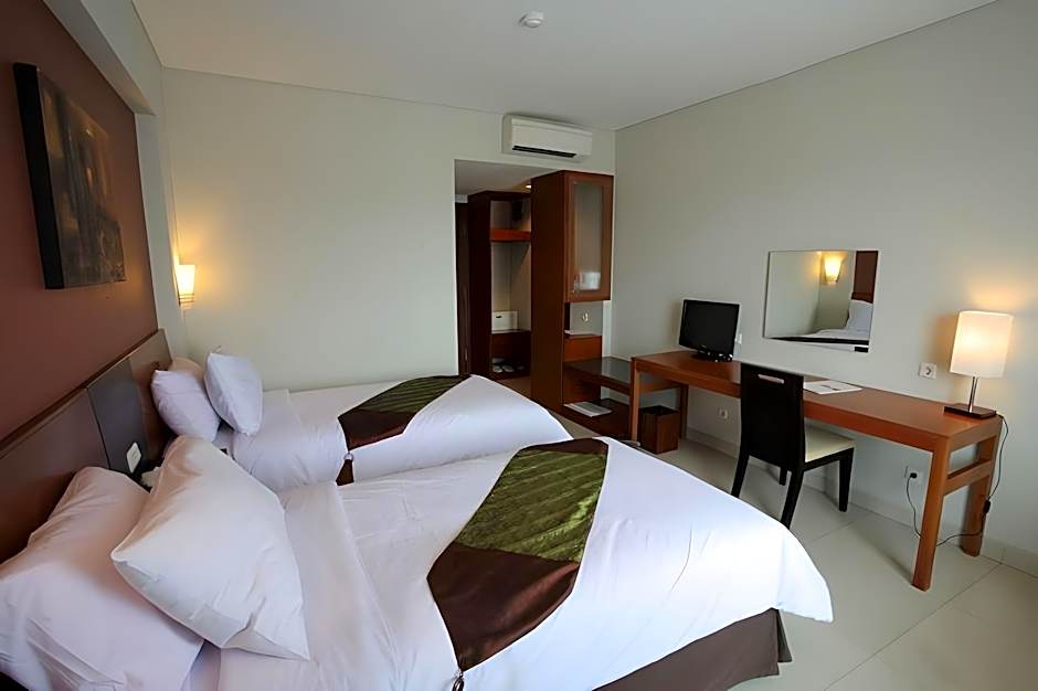 Aston Tanjung City Hotel