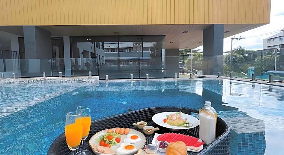 W3 Hotel