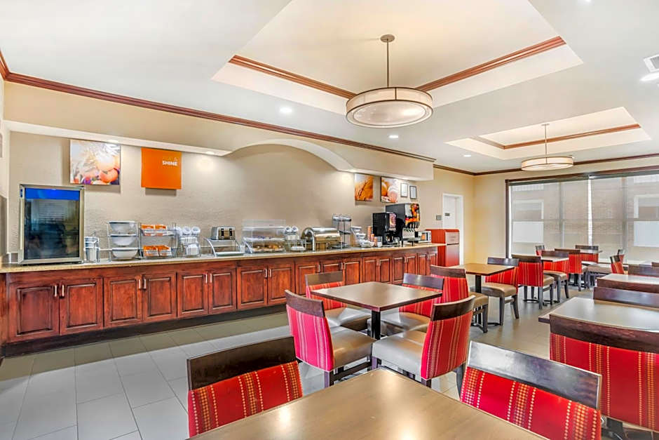 Comfort Suites Montgomery East Monticello Dr.