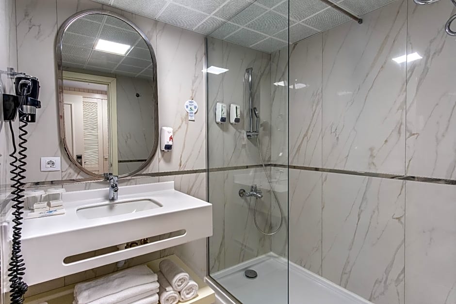 MIRADA DEL MAR HOTEL